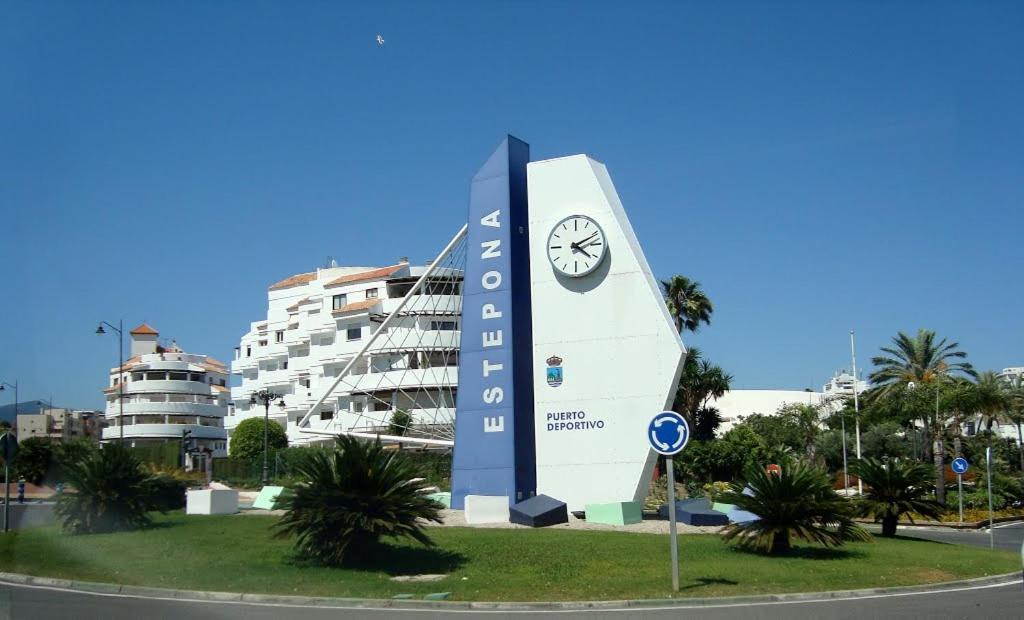 Sea Breeze Apartamento Estepona Exterior foto